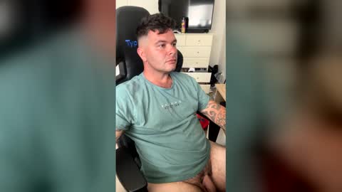 monkeydward online show from January 16, 1:58 am