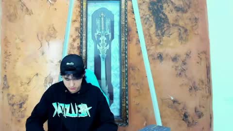 monky_0002 online show from June 6, 9:31 pm