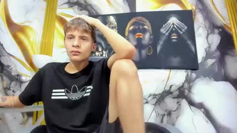 mono_blonde online show from July 18, 12:18 pm