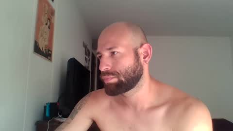 monomarika online show from February 5, 6:26 pm
