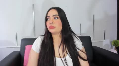 MONSERRAT online show from November 30, 1:29 pm