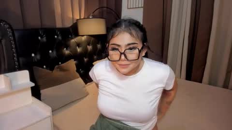 Snapshot of monstrouscockdivaontop chatting on January 26, 6:27 pm Ruthie online show from January 26, 6:27 pm