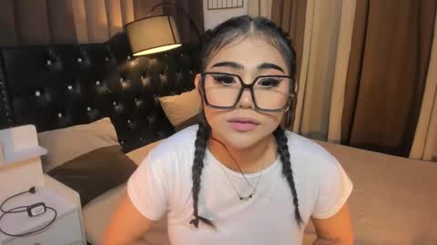 Snapshot of monstrouscockdivaontop chatting on February 7, 4:27 am Ruthie online show from February 7, 4:27 am