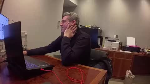 Monty G online show from January 29, 2:42 pm