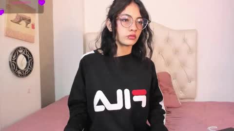 Elizabeth  online show from December 5, 9:12 pm