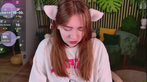 Snapshot of moon__bunny chatting on October 19, 4:22 pm Moon  Bunny online show from October 19, 4:22 pm