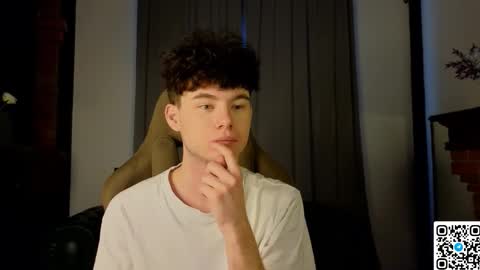 moon_gloww online show from March 14, 2:26 am