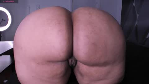 Luna  online show from September 25, 8:38 pm