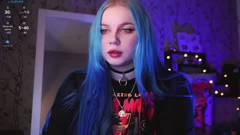 Emilia online show from January 31, 9:05 am