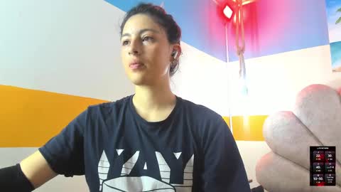 Snapshot of moon_winy chatting on September 26, 11:40 am Winy online show from September 26, 11:40 am