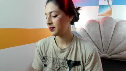 Snapshot of moon_winy chatting on September 19, 12:09 pm Winy online show from September 19, 12:09 pm