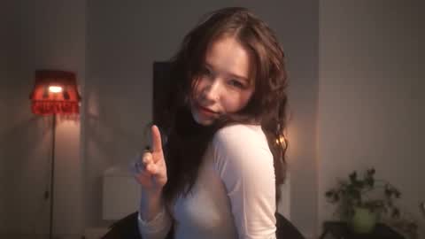 Ann  online show from February 7, 4:10 pm