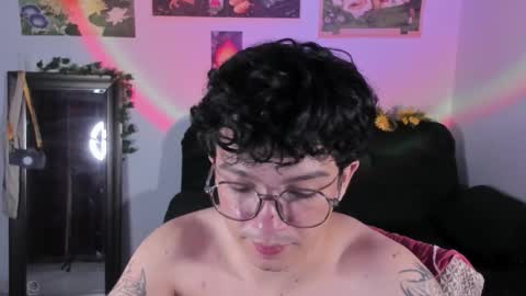 Clove online show from February 4, 6:50 am