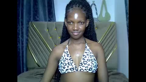 Moonlitdesire0 online show from June 5, 5:18 pm