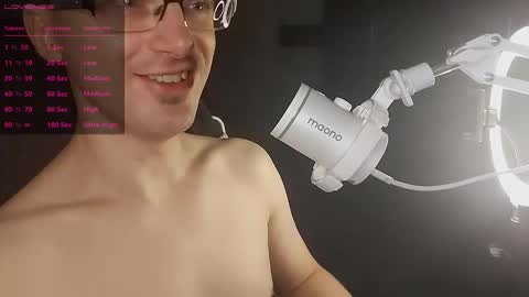 Moonsire online show from February 1, 9:45 pm