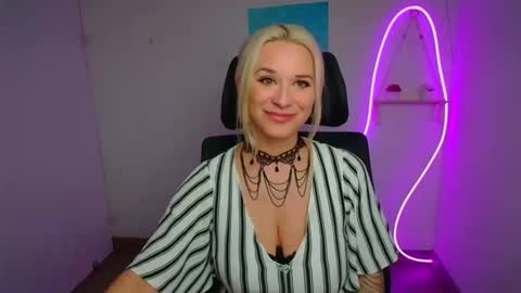 Susanna online show from April 3, 11:39 am