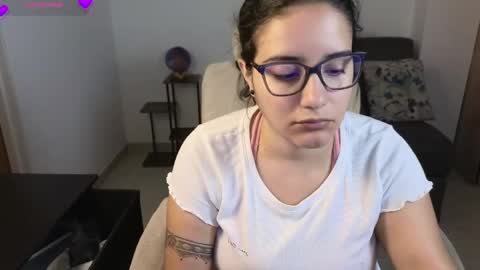 Moon Woman online show from June 1, 3:52 am