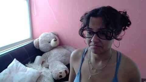 Mora Haze 3 online show from February 5, 7:31 pm