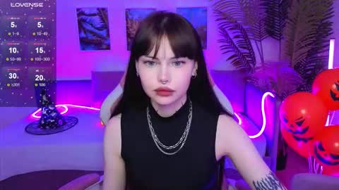 Morana online show from October 27, 2:11 am