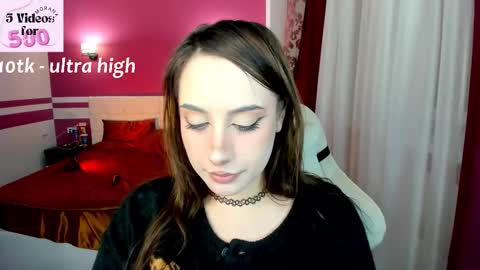 Morana Mayer online show from November 30, 6:37 pm