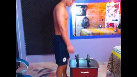 MorenoFullHot online show from December 1, 4:32 pm