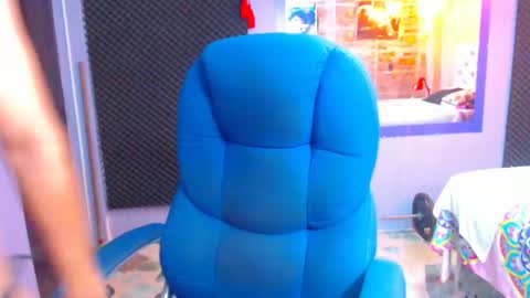 MorenoFullHot online show from December 17, 4:21 pm