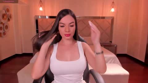 Morgan Hicks online show from October 20, 7:30 pm