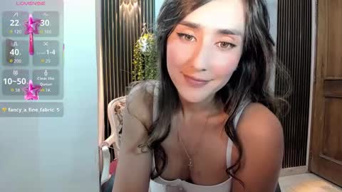 Moriah online show from January 13, 1:24 am