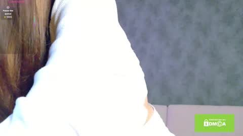 Emilia online show from February 1, 3:25 am