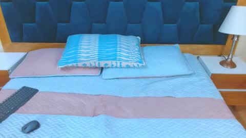 morrigan_luxus online show from September 11, 1:56 pm