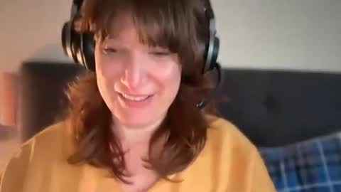 Mossy Mommy online show from May 3, 12:16 am