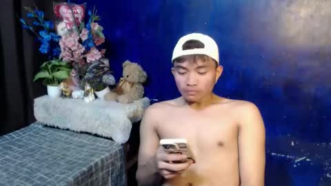 mostwantedtwink online show from April 11, 8:51 am