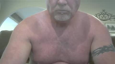 motorguy08 online show from October 15, 3:57 pm