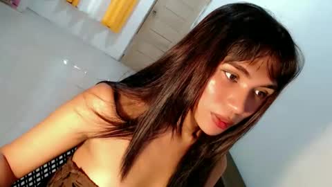 mouiline_rouge69 online show from March 11, 7:11 am
