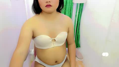 casandra online show from November 5, 3:52 am