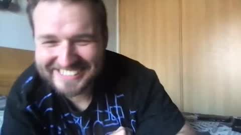 Snapshot of mr834565 chatting on October 11, 2:00 pm mr834565 online show from October 11, 2:00 pm