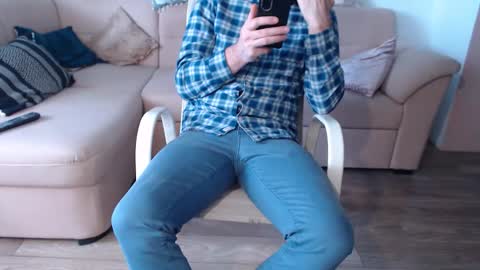 mr_alpacino online show from March 20, 10:42 am