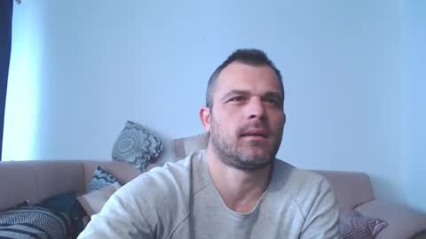 mr_alpacino online show from January 18, 1:42 pm