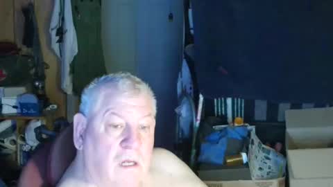 mr_canoe_licker_69 online show from February 28, 11:47 am
