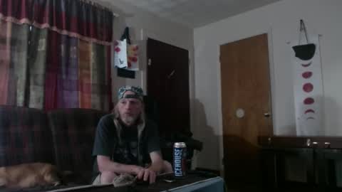 Snapshot of mr_happy12 chatting on October 13, 10:56 pm mr_happy12 online show from October 13, 10:56 pm