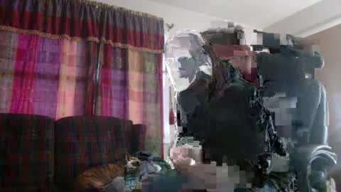 Snapshot of mr_happy12 chatting on January 2, 8:46 pm mr_happy12 online show from January 2, 8:46 pm