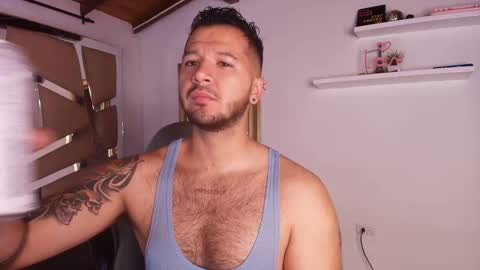 Snapshot of mr_mikee_ chatting on September 23, 3:11 am MIKEE online show from September 23, 3:11 am