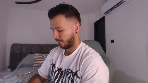 MIKEE online show from November 6, 3:09 am