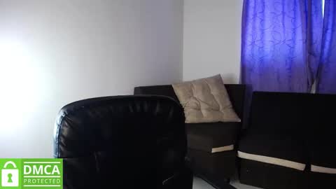 Mr  Mrs Curie online show from November 22, 5:33 pm