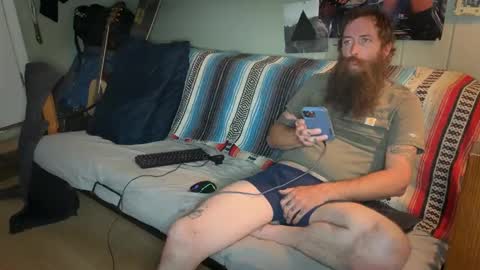 Snapshot of mr_valdor chatting on October 11, 1:21 am Valdor online show from October 11, 1:21 am