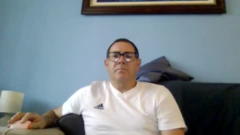 Mrcaruso online show from October 9, 3:50 pm