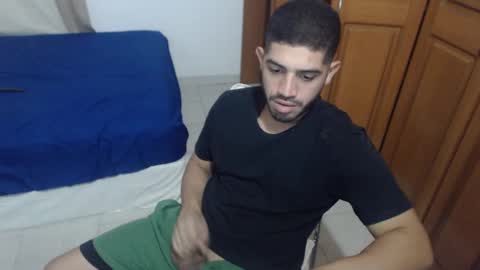 Snapshot of mrcum24 chatting on January 11, 12:22 am Will online show from January 11, 12:22 am