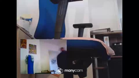 MrJohnsen1975 online show from April 25, 4:04 pm