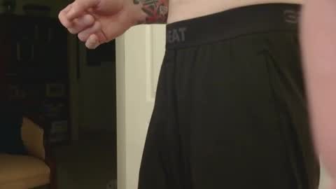 IwantU2WatchME online show from November 27, 10:01 am