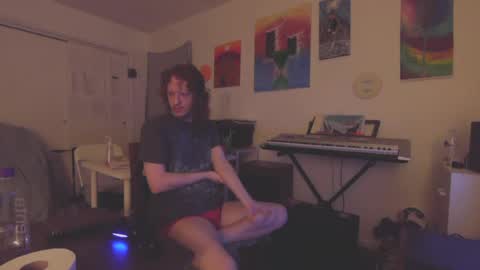 Ian online show from June 23, 7:27 am